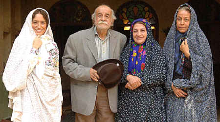 یه حبه قند: یه تحلیل شتاب‌زده