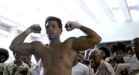 قدرت و افتخار: نگاهی به فیلم «علی» ساخته‎ی مایکل مان