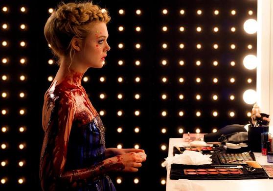 فیلم the neon demon ساخته نیکلاس وندینگ رفن